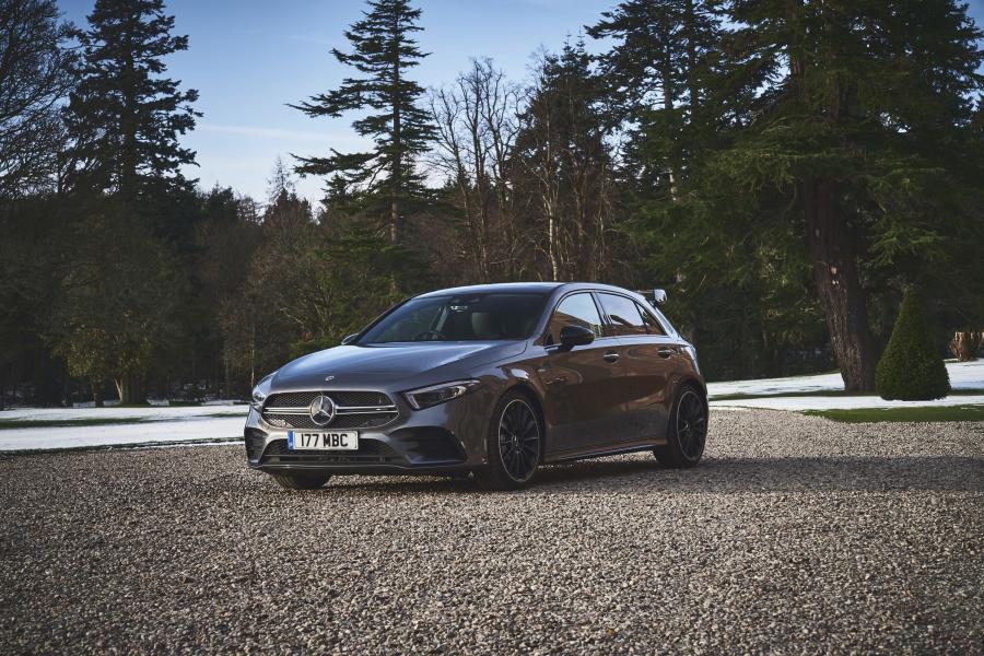  Mercedes-AMG A35 4Matic Aerodynamic Package (W177) 2019 года  (UK) (фото 1 из 38)